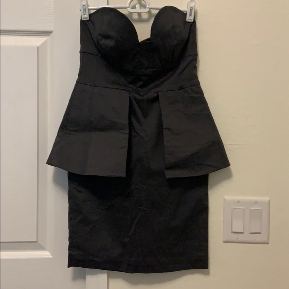 Gray strapless dress